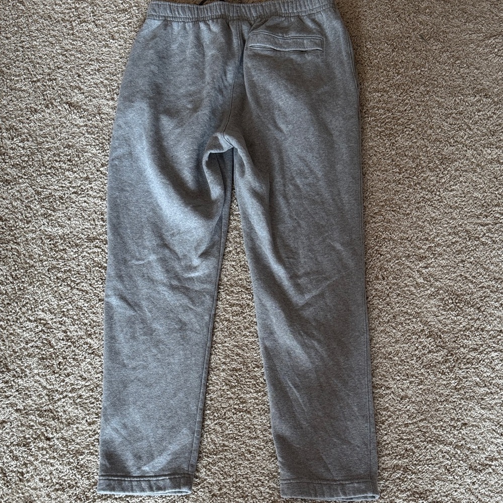Nike Heather Gray Joggers - Picture 4 of 5